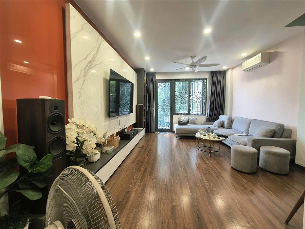 Bán nhà mặt phố Trần Quốc Toản, 60m2, 4 tầng, mặt tiền 4m, 47.8 tỉ, kinh doanh đỉnh