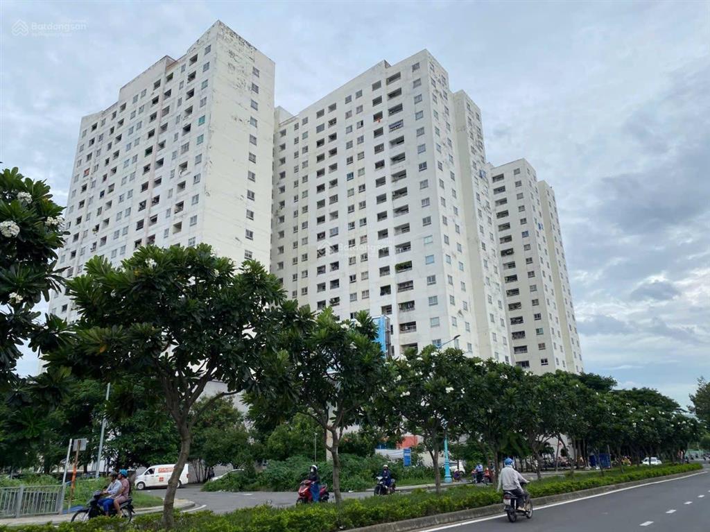 Bán căn hộ 1050 chu văn an, 61m2, 2pn + 1wc