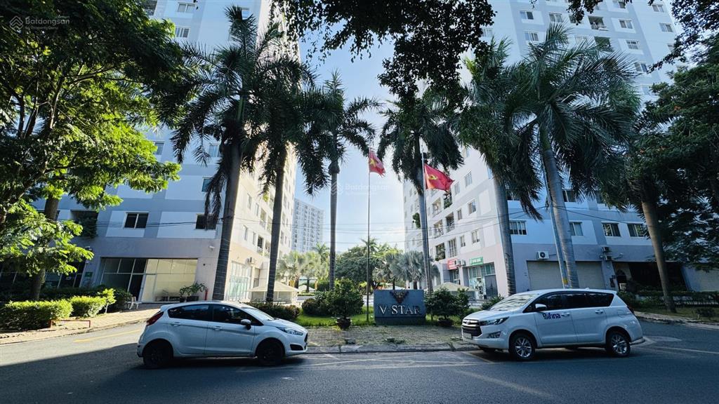 Bán nhà quận 7 chính chủ, đường phú thuận, 118m, căn góc 3pn, view pháo hoa quận 1