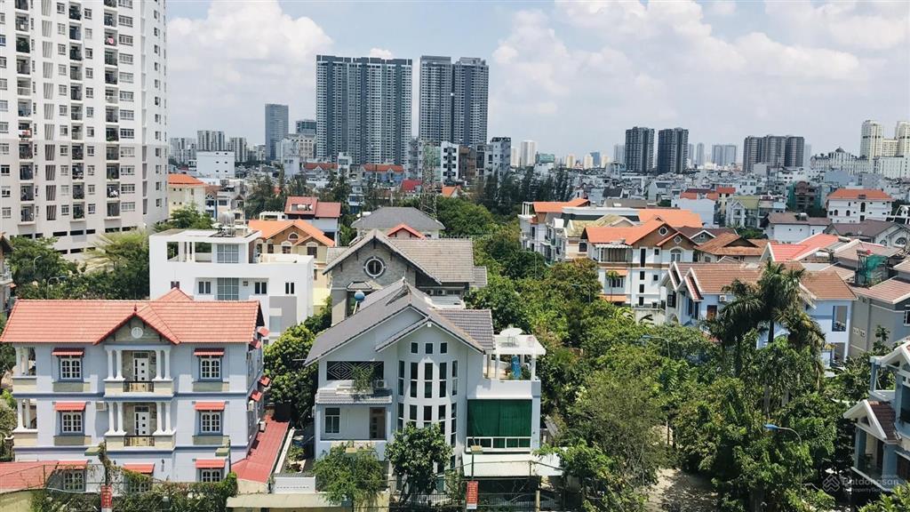 Bán nhà quận 7 chính chủ, đường phú thuận, 118m, căn góc 3pn, view pháo hoa quận 1