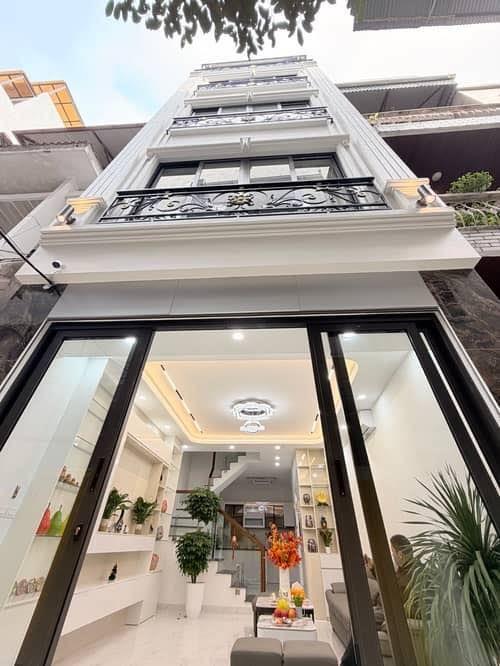Bán nhà phố Tô Vĩnh Diện, Thanh Xuân 55m, 5 tầng, mt 4.8m. Giá: 18.9 tỷ. LH: 0937158386