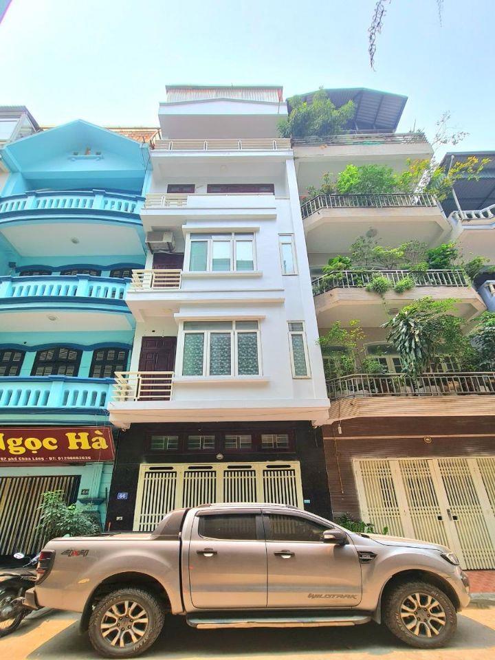 Bán nhà phố Chùa Láng, Đống Đa 56m, 5 tầng, mt 5m. Giá: 27 tỷ. LH: 0937158386