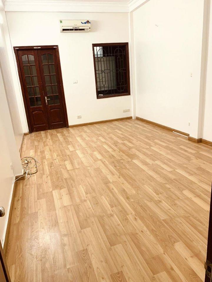 bán nhà phố Lê Thanh Nghị, Hai Bà Trưng 50m, 4 tầng. Giá: 12.2 tỷ. LH: 0937158386