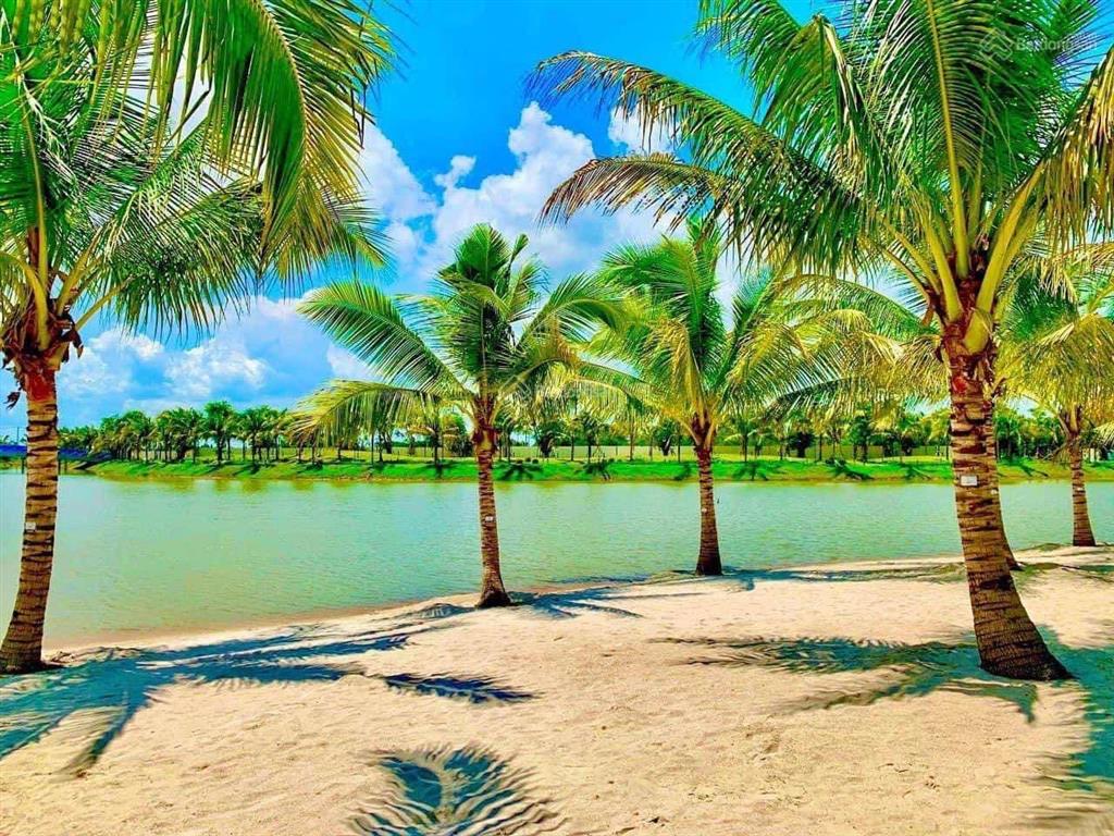 Rổ hàng cần ra gấp vinhomes q9 studio giá từ 1,6 tỷ, 2pn giá từ 2,2 tỷ  0938 393 ***