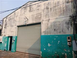 Cho thuê kho xưởng 350 m2 giá 12 triệu / đường an phú tây hưng long xã hưng long bình chánh tphcm