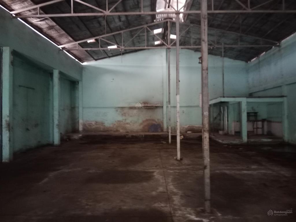 Cho thuê kho xưởng 350 m2 giá 12 triệu/th đường an phú tây hưng long xã hưng long bình chánh tphcm