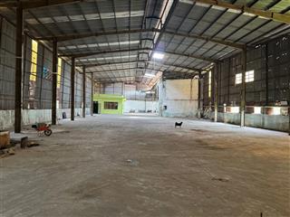 Cho thuê kho xưởng 650 m2 giá 30 triệu /đường nguyễn hữu trí thị trấn tân túc bình chánh tphcm