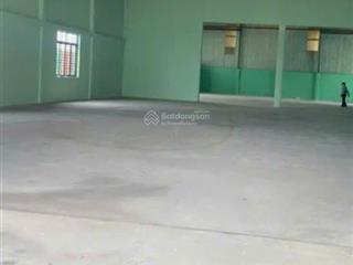 Cho thuê kho 1.000 m2 giá 50 triệu / đường tỉnh lộ 826 xã long trạch huyện cần đước long an