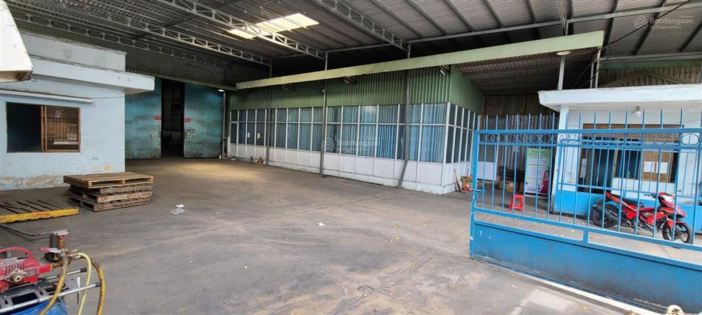 Cho thuê xưởng 1.500 m2 giá 35 triệu / đường quốc lộ 1a phường tân khánh thành phố tân an long an