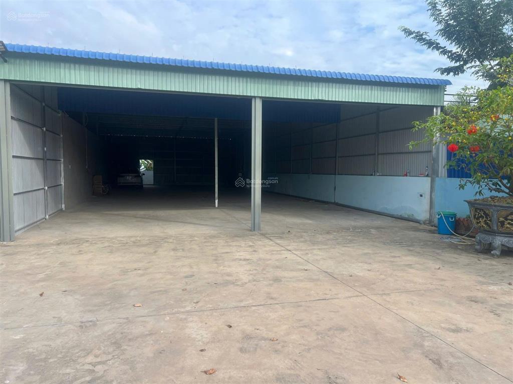 Cho thuê kho xưởng 400m2 giá 8 triệu/đường hoàng anh phường tân khánh, thành phố tân an long an