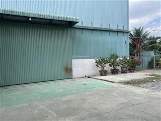 Cho thuê kho xưởng 3.500 m2 giá 175 triệu / đường hoàng anh phường khánh hậu tp tân an long an
