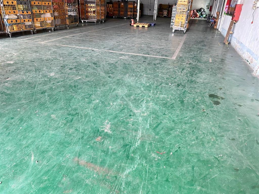 Cho thuê kho xưởng 1.800 m2 giá 40 triệu / đường quốc lộ 62 phường 6 thành phố tân an long an