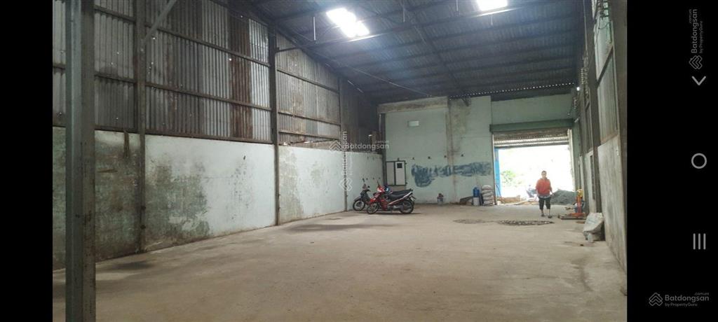 Cho thuê kho xưởng và đất 2.500 m2 giá 40 triệu / đường tỉnh lộ 834 xã nhị thành thủ thừa long an