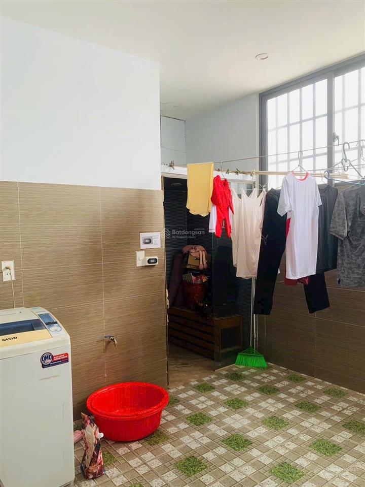 Nhà 2 tầng ngũ hành sơn  nam việt á / sát bờ sông hàn , dân trí cao  giá chỉ nhỉnh 9 tỷ