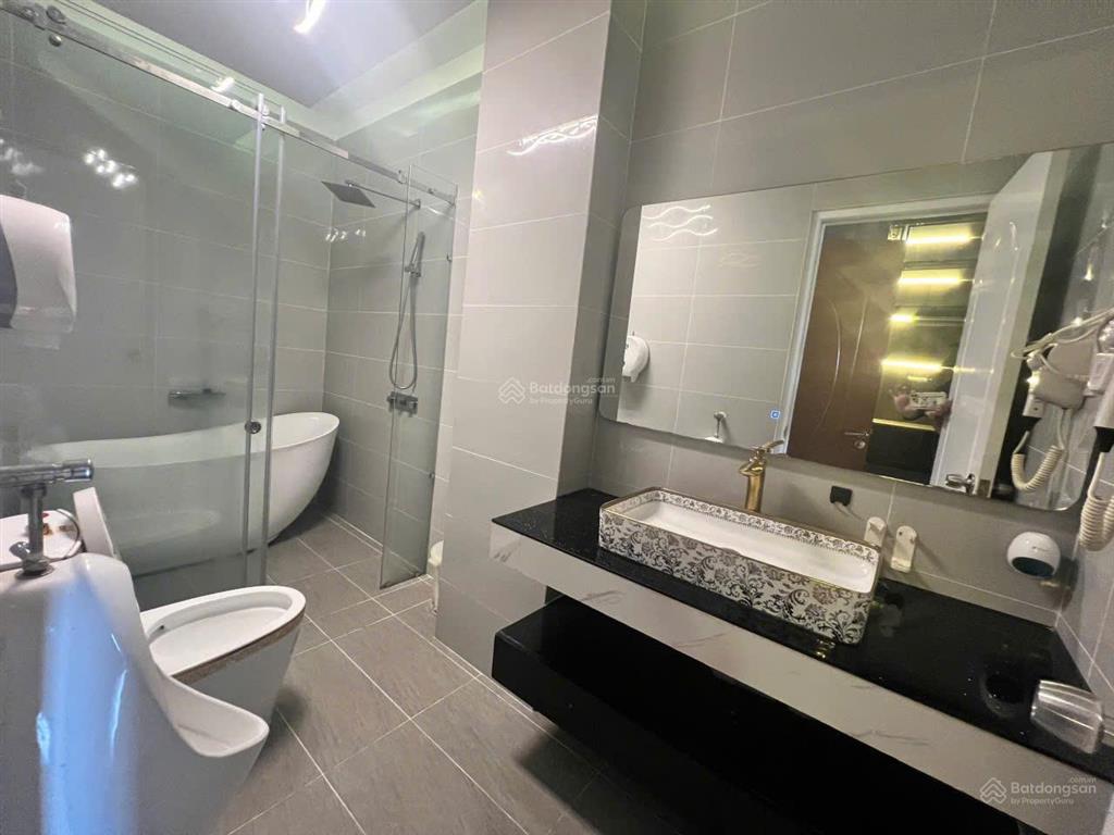 Nhà 5x20m xd 1 hầm, trệt, 3 lầu kdc đại phúc green villas đường phạm hùng, giá 12,5 tỷ