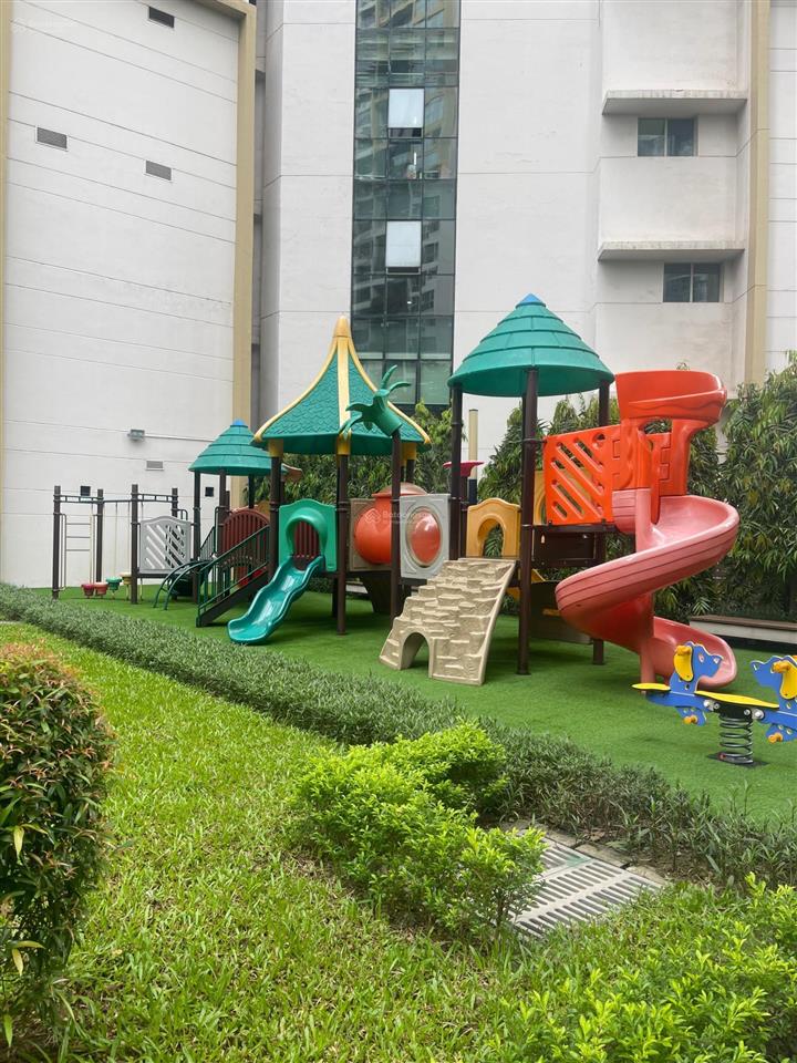 Chính chủ bán căn hộ mandarin garden hoàng minh giám, tòa d2 diện tích 168m² view hồ công viên