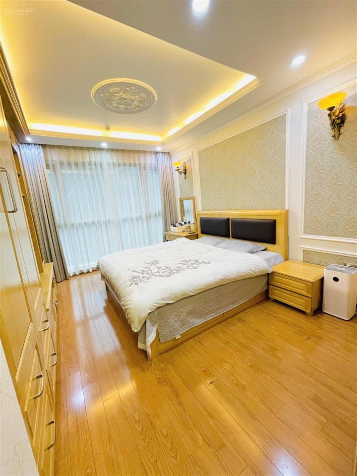 Cần bán gấp căn hộ mandarin garden diện tích 122m tầng trung full đồ, giá bán 120tr/m2