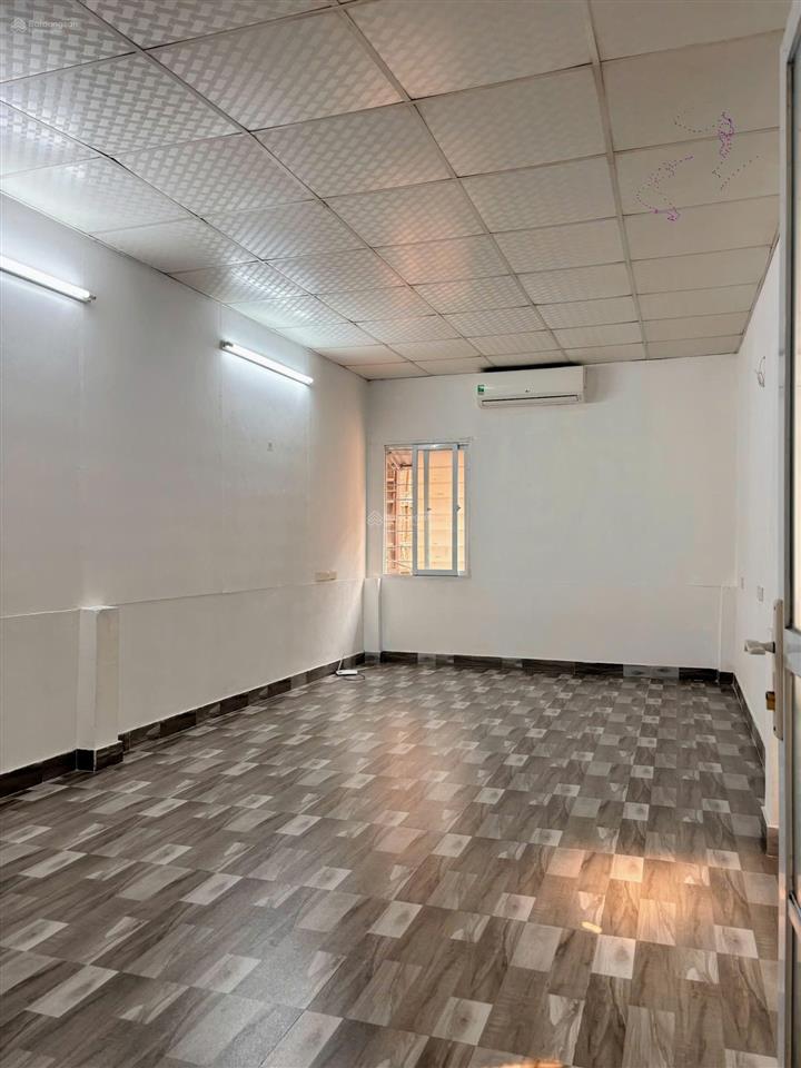 Cho thuê nhà thái thịnh  55m2 (giá chỉ 4 triệu/tháng)