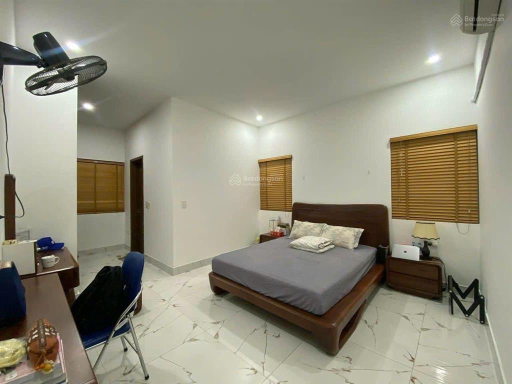 Bán gấp biệt thự đơn lập ecopark chỉ 119tr/m2 có 1 không 2