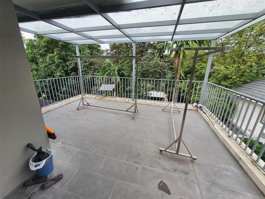 Bán gấp biệt thự đơn lập ecopark chỉ 119tr/m2 có 1 không 2