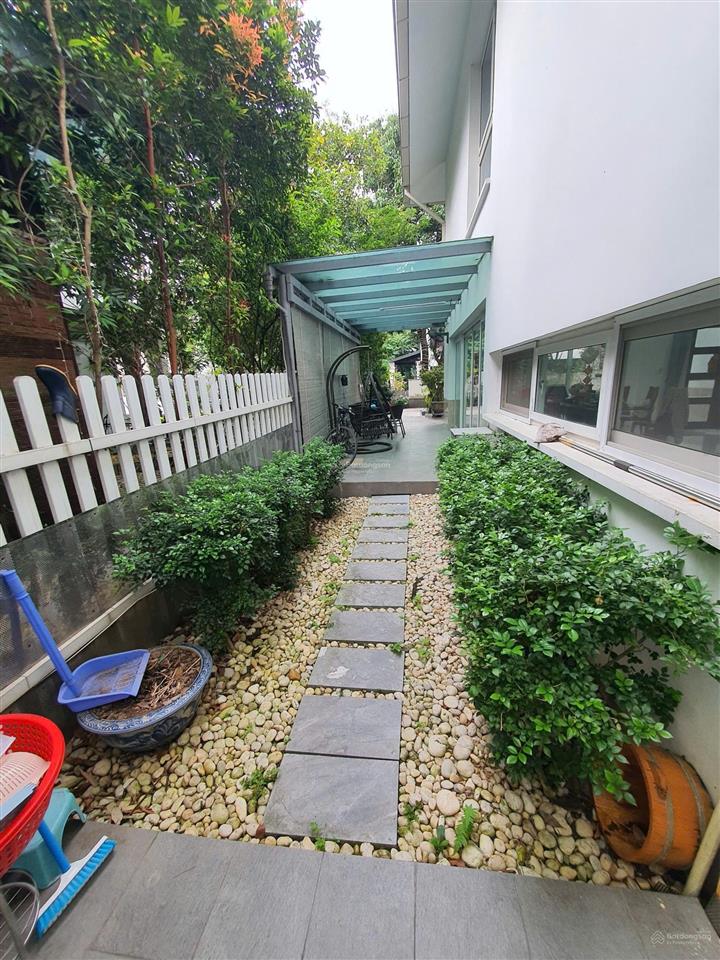 Bán gấp biệt thự đơn lập ecopark chỉ 119tr/m2 có 1 không 2