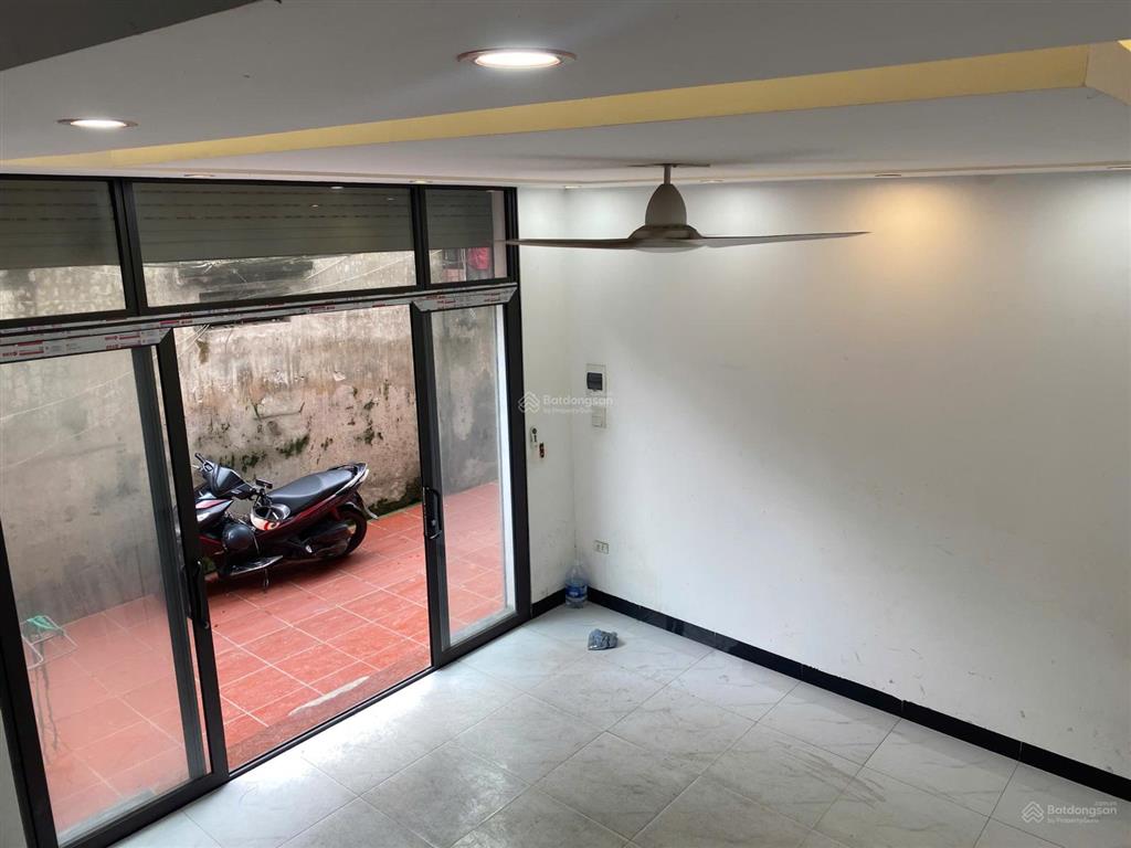 Cho thuê nhà riêng 5pn, 5wc tại số 43 ngõ 29 hưng phúc