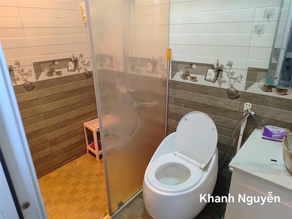 Chính chủ cho thuê căn hộ 79m2 2 ngủ. vào ở ngay