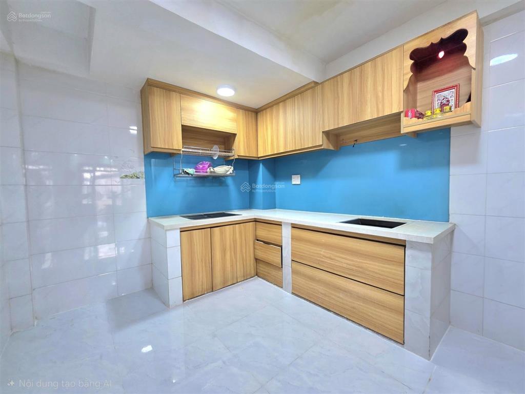 (hoa hồng 70tr) bán nhà chính chủ 4 tầng  5pn  4wc tiện làm căn hộ ở thích quảng đức p5 phú nhuận