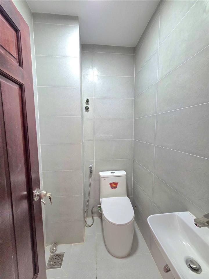 (hoa hồng 70tr) bán nhà chính chủ 4 tầng  5pn  4wc tiện làm căn hộ ở thích quảng đức p5 phú nhuận
