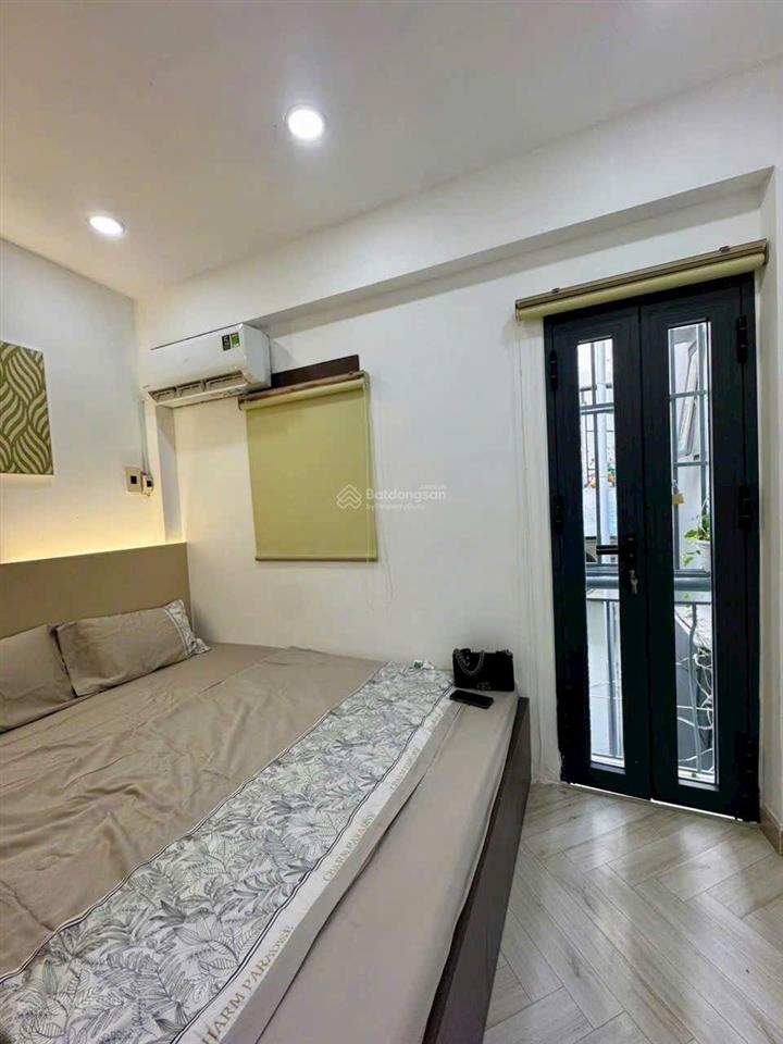 Bán nhà 3 tầng có sổ riêng tại quận 1 trần khắc chân p. tân định