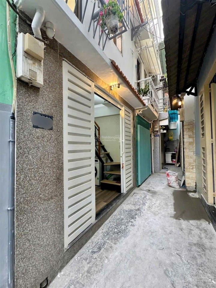 Bán nhà 3 tầng có sổ riêng tại quận 1 trần khắc chân p. tân định