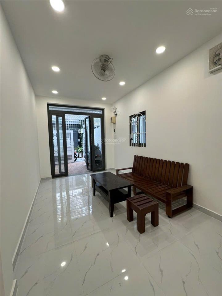 Cần bán căn góc 2 mặt hẻm đường nhiêu tứ khu phan xích long, p7, phú nhuận