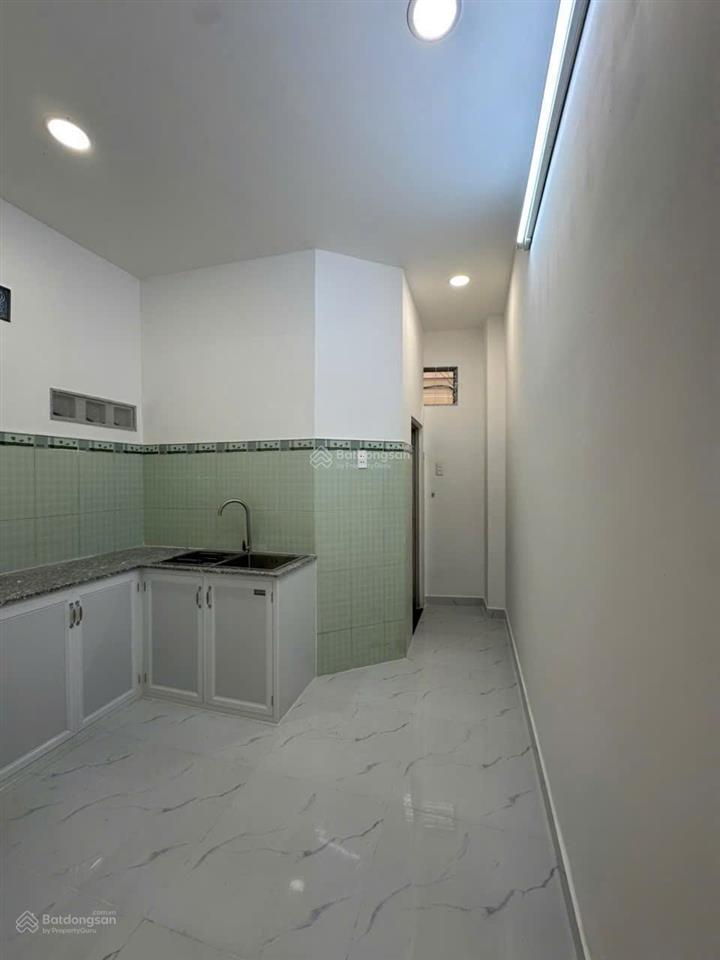 Cần bán căn góc 2 mặt hẻm đường nhiêu tứ khu phan xích long, p7, phú nhuận