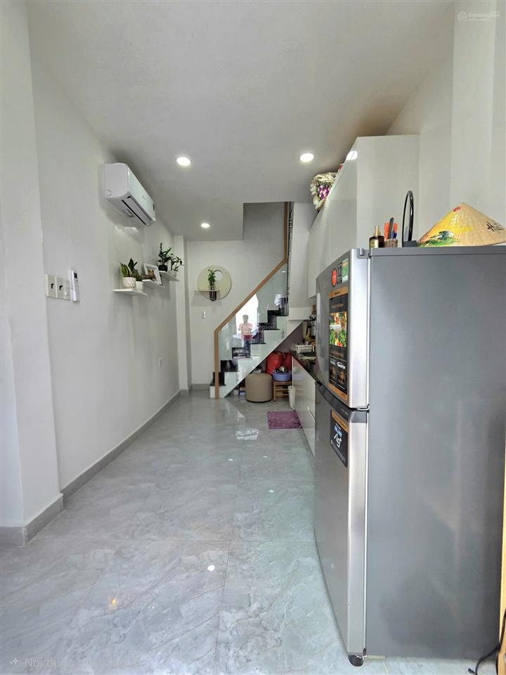 Bán nhà chính chủ 3 tầng nguyễn thượng hiền, p5, bình thạnh. sổ hồng riêng. khu dân trí