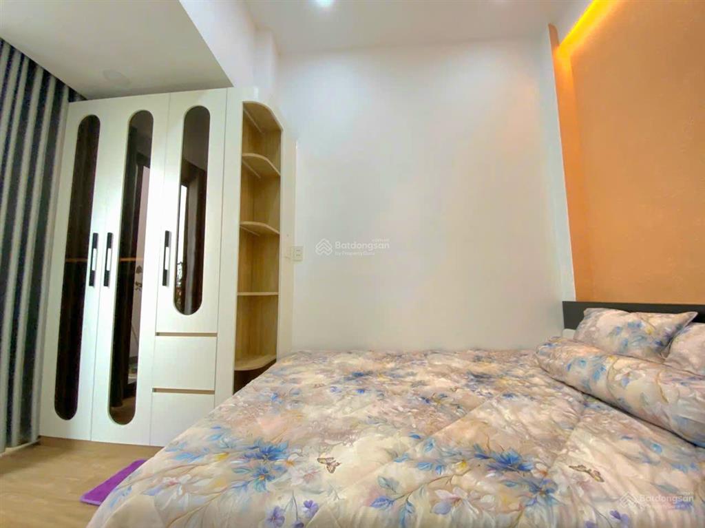 Ngộp ngân hàng bán nhanh nhà mới full nội thất xô viết nghệ tĩnh, p25, bình thạnh, sát hẻm xe hơi
