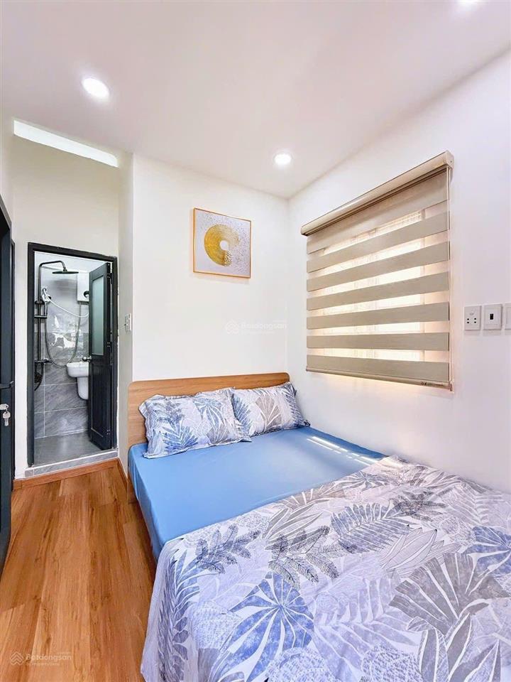 Bán nhà hẻm xe tải 3 tầng đường thích quảng đức, phường 5, quận phú nhuận, tặng full nội thất
