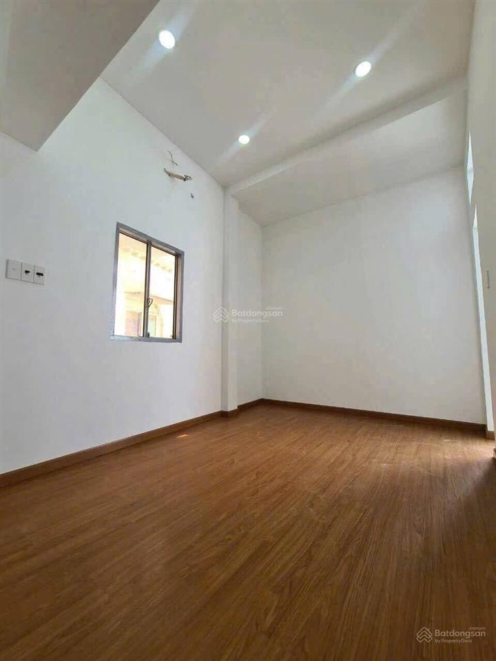 Bán căn góc 2 mặt hẻm thích quảng đức p5 phú nhuận, sát chung cư botanic.