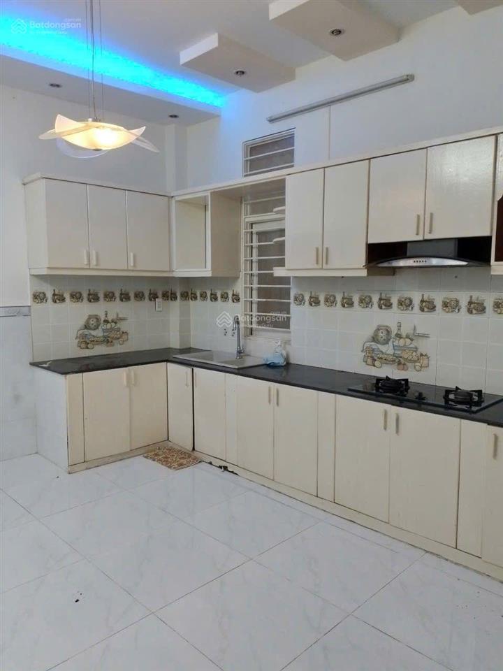 Bán nhà 304/bùi đình túy, p.12, bình thạnh. trước nhà rộng 10m.