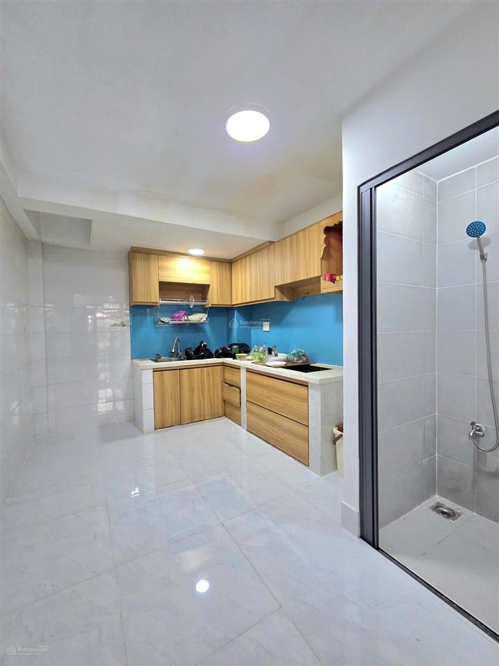 Bán nhà chính chủ 4 tầng dt 33m2 tặng thêm kho 9m2 thích quảng đức, p5, phú nhuận