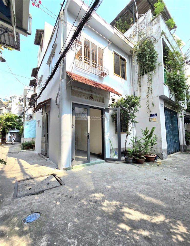 Phân khúc hiếm siêu 2,8 tỷ có căn góc 2 mặt hẻm xe hơi ở huỳnh văn bánh, p13, phú nhuận