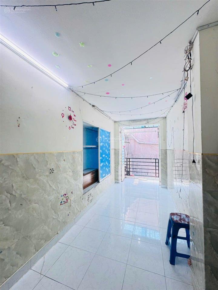 Bán nhà 3 tầng trần bình trọng phường bình lợi trung, có sổ hồng riêng