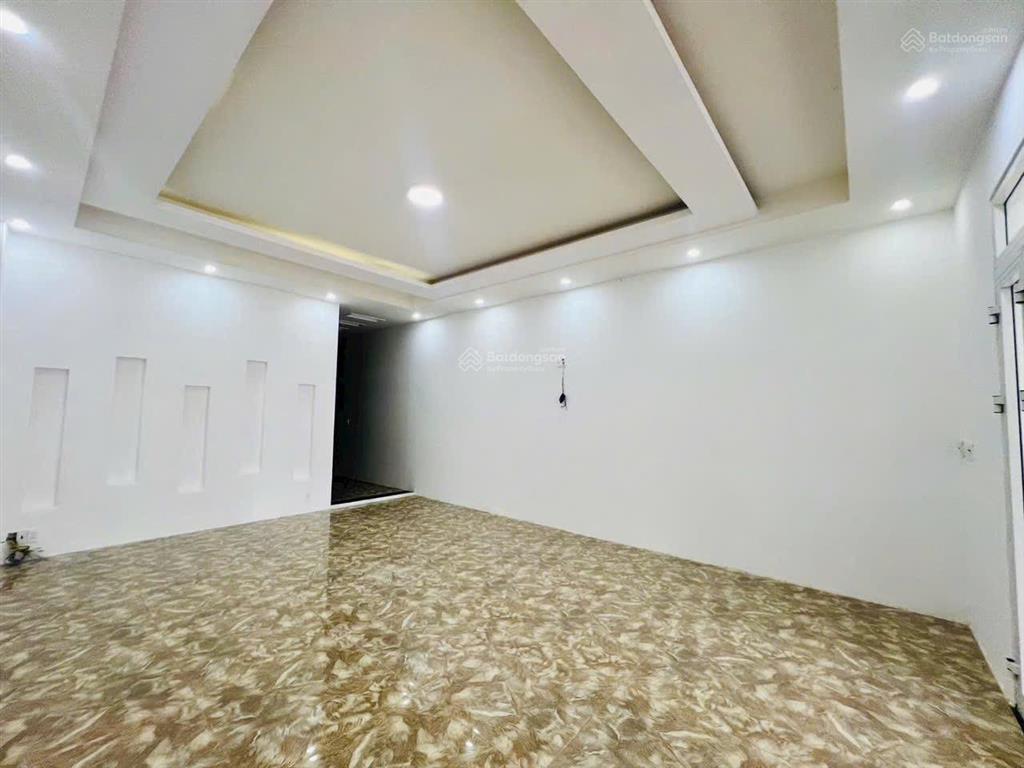 Bán nhà view công viên phố đi bộ tp bà rịa đường nguyễn thành long, 6 tỷ