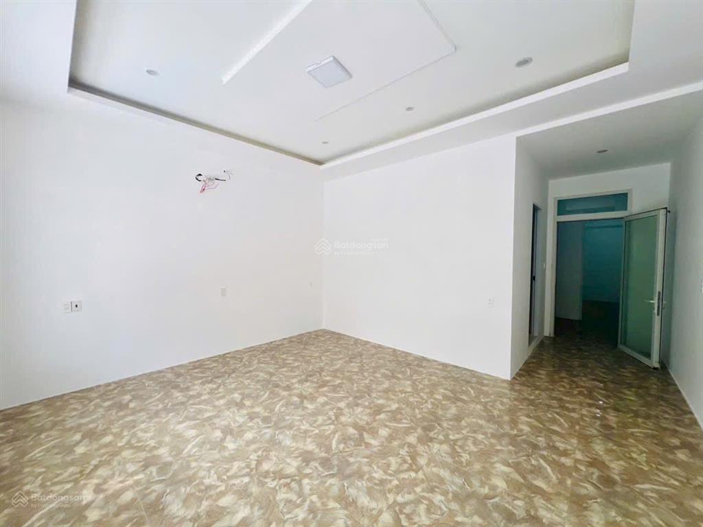 Bán nhà view công viên phố đi bộ tp bà rịa đường nguyễn thành long, 6 tỷ
