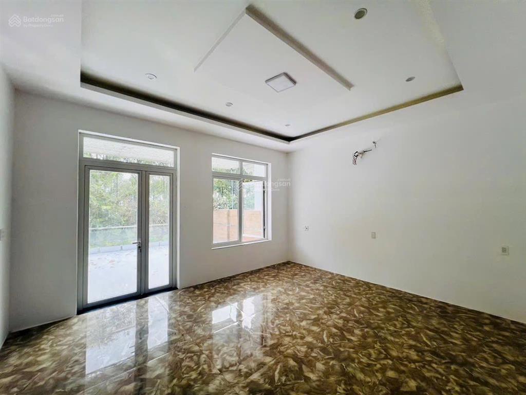 Bán nhà view công viên phố đi bộ tp bà rịa đường nguyễn thành long, 6 tỷ