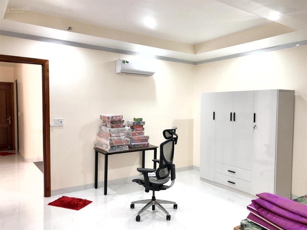 Bán nhà mới xây 1 trệt 2 lầu sân ô tô đường chu văn an, tp bà rịa