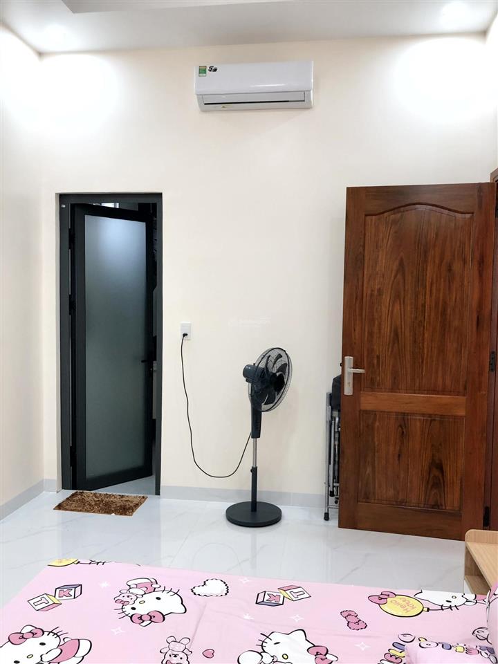Bán nhà mới xây 1 trệt 2 lầu sân ô tô đường chu văn an, tp bà rịa