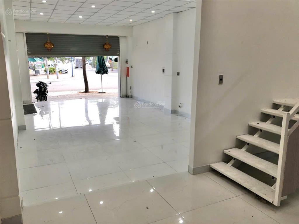 Bán nhà mặt tiền kinh doanh phước nguyên, tp bà rịa, 7,6 tỷ