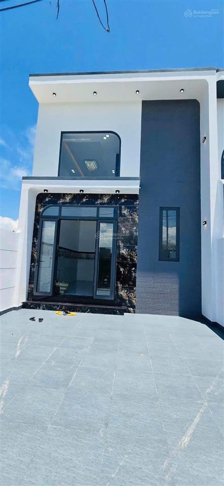 Bán nhà mặt tiền đường nhựa xã long điền tp hồ chí minh 1ty950