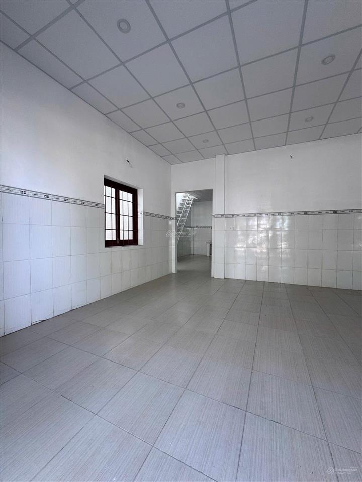 Bán nhà gần quảng trường tp bà rịa mặt tiền đường nam quốc cang