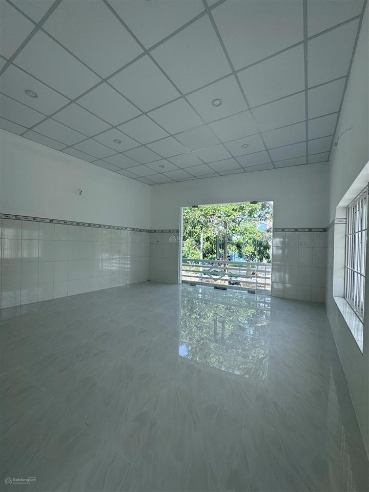 Bán nhà gần quảng trường tp bà rịa mặt tiền đường nam quốc cang